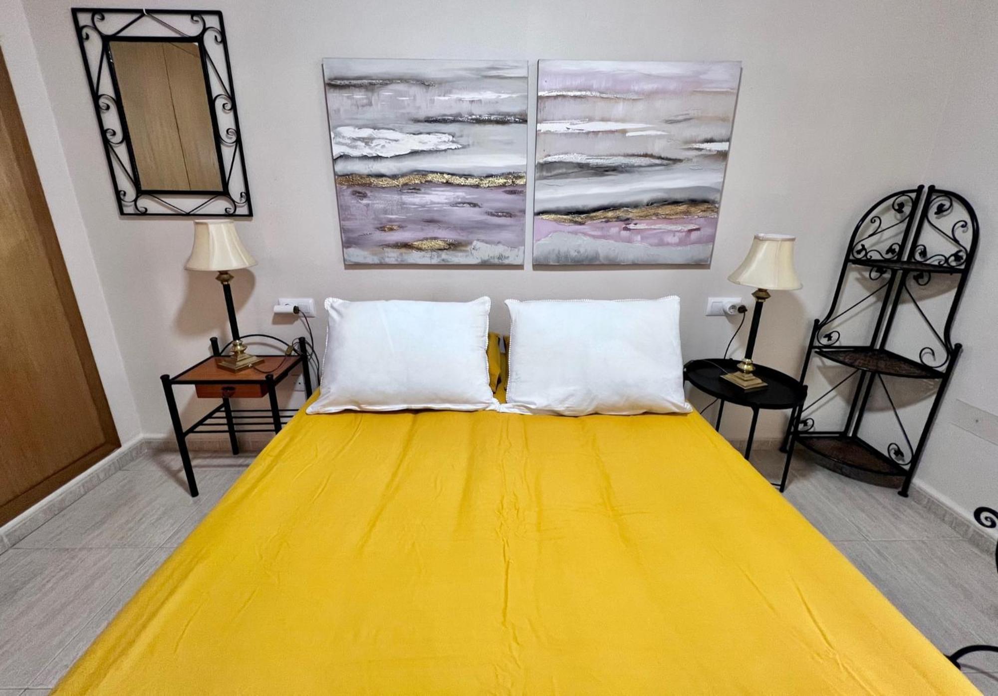 Apartamentos Arcos Centrico Águilas Kültér fotó